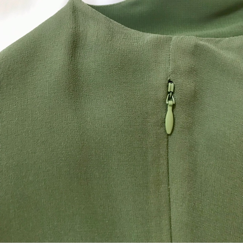 Banana Republic Green Ruffle Dress - Picture 6 of 11